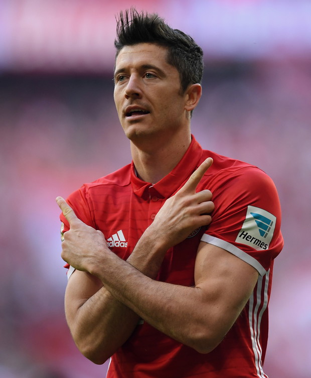 Bayern Muenchen v Borussia Dortmund - Bundesliga