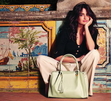 Penelope Cruz, kampania torebki Carpisa s/s 2018
