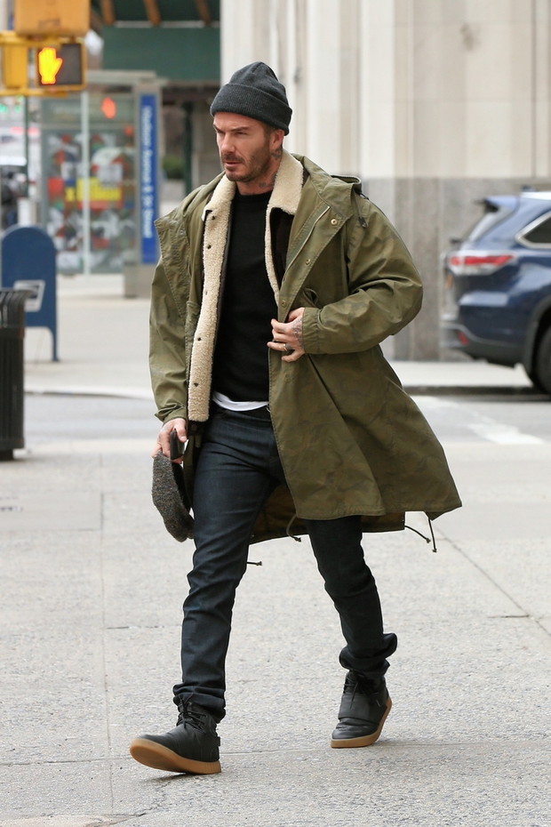 David i Victoria Beckham id? do restauracji