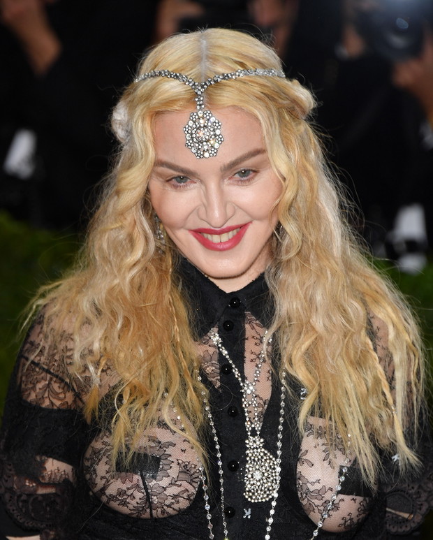 "Manus x Machina: Fashion In An Age Of Technology" Costume Institute Gala - Arrivals