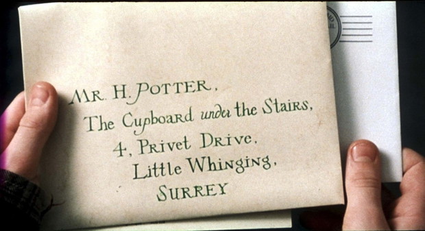 KADR Z FILMU "HARRY POTTER I KAMIEN FILOZOFICZNY"