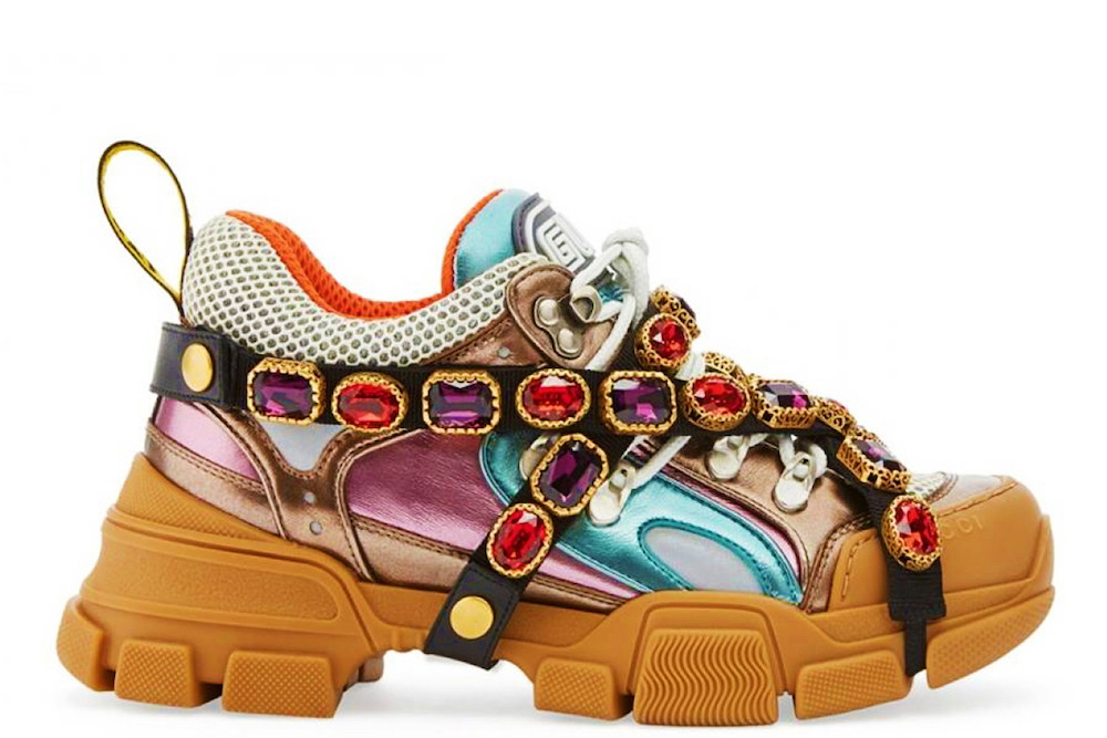 Ozdobione kamieniami sneakersy Gucci