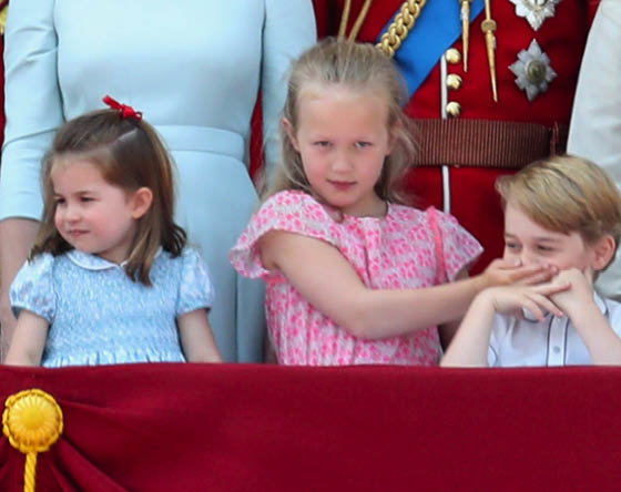księżniczka Charlotte, książę George na balkonie