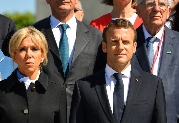 Emmanuel i Brigitte Macron w Saint Petersburgu
