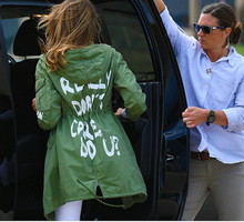 Melania Trump w kurtce z szokującym napisem odwiedziła ośrodek dla dzieci imigrantów