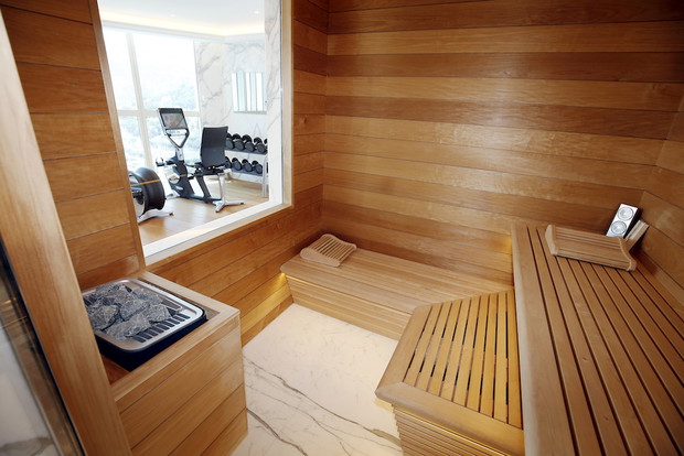 Exclusif - no web - Visite du penthouse de la tour OdÈon ‡ Monaco, l'un des appartements les plus chers et plus grands du monde - du 45Ëme au 48Ëme Ètage avec toit terrasse