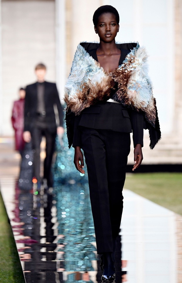 Pokazy mody Haute Couture Fall-Winter 2019