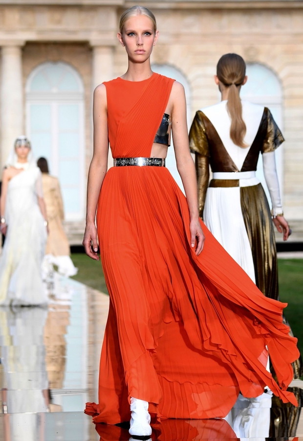 Pokazy mody Haute Couture Fall-Winter 2019