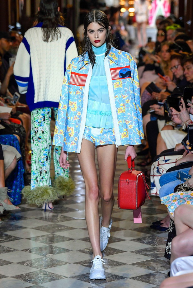 Znani na pokazie Miu Miu 2019 Cruise