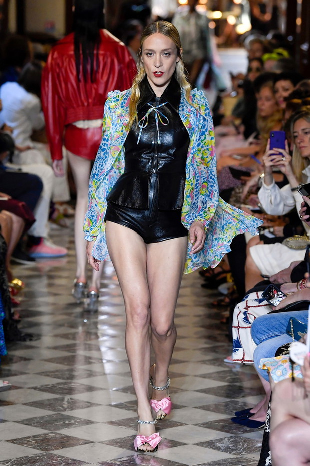 Znani na pokazie Miu Miu 2019 Cruise