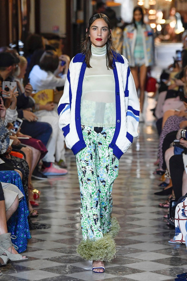 Znani na pokazie Miu Miu 2019 Cruise