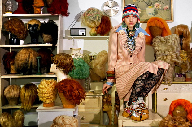 La campagne Automne Hiver de Gucci our differents collectionneurs posent avec leurs collections