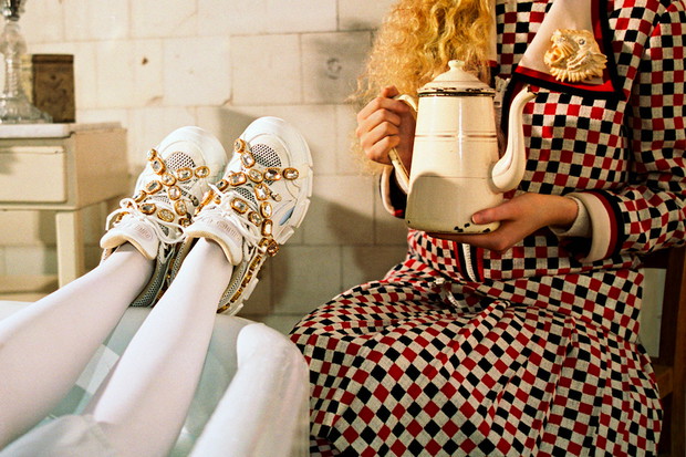La campagne Automne Hiver de Gucci our differents collectionneurs posent avec leurs collections