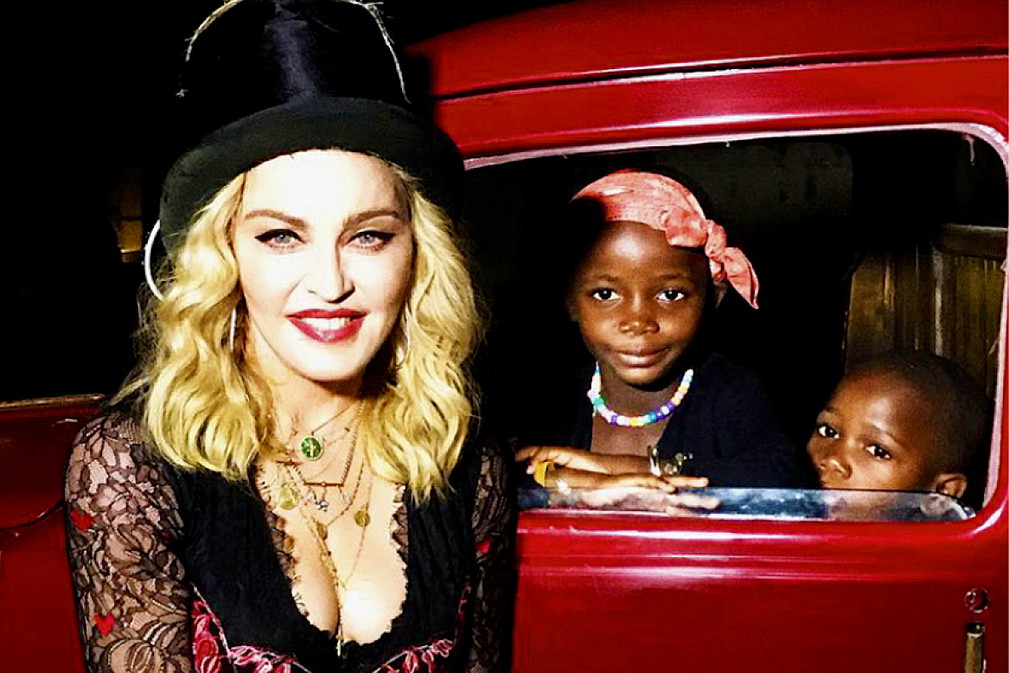 Madonna z dziećmi