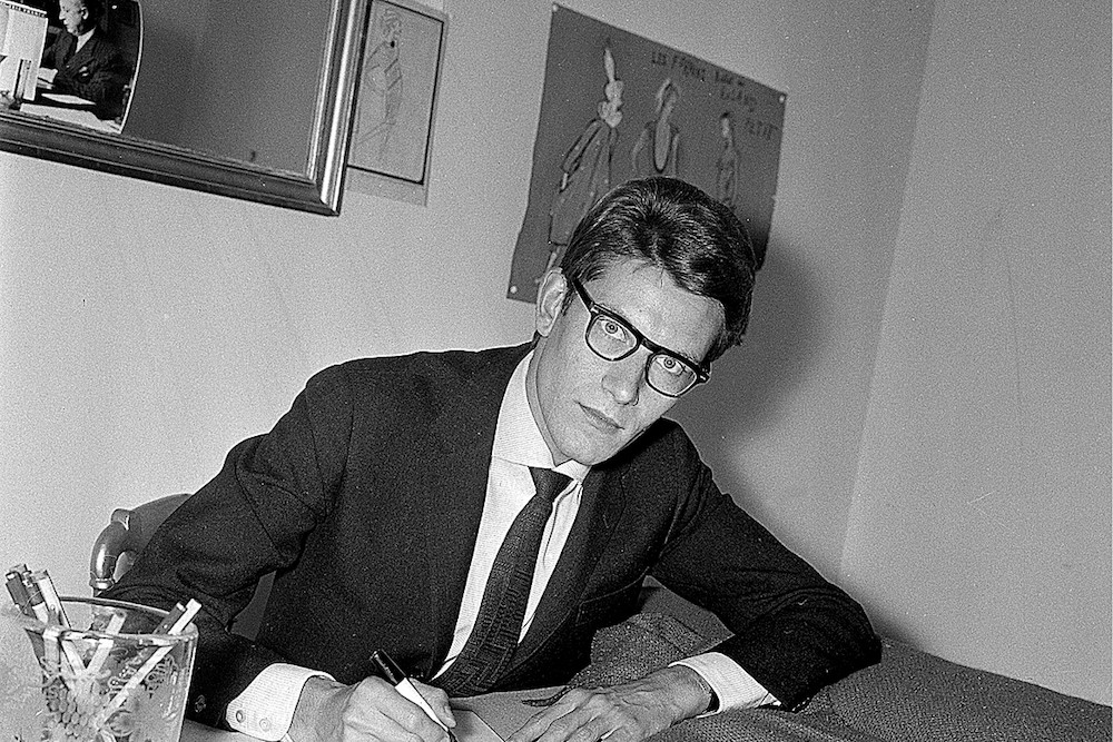 Wystawa wczesnych rysunków Yves Saint Laurent w Paryżu