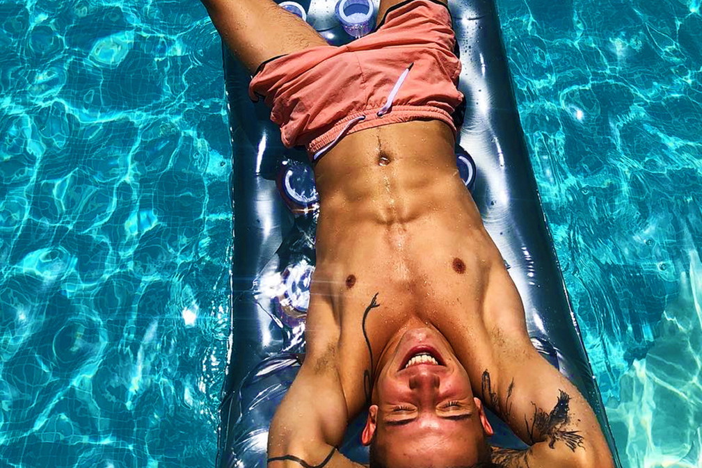Najlepsze męskie klaty na Instagramie: Dawid Kwiatkowski