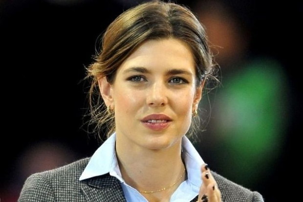 ksiezniczka-monako-charlotte-casiraghi-jest-w-ciazy-86334-GALLERYBIG-4e1c802
