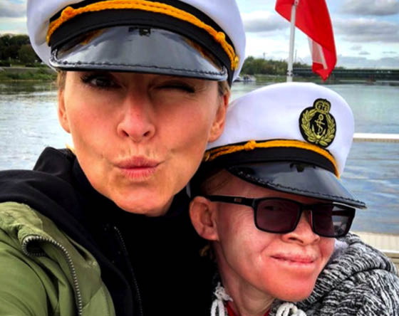Martyna Wojciechowska z adoptowaną córką Kabulą