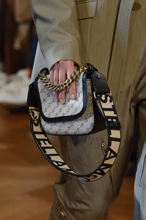 Stella McCartney : Runway - Paris Fashion Week Womenswear Spring/Summer 2019