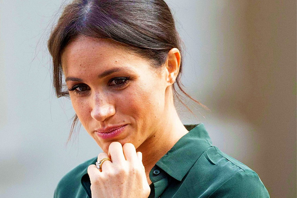 Meghan w ciąży. Meghan w zielonej sukience