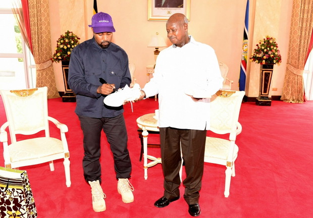 Kanye West i Kim Kardashian w Ugandzie