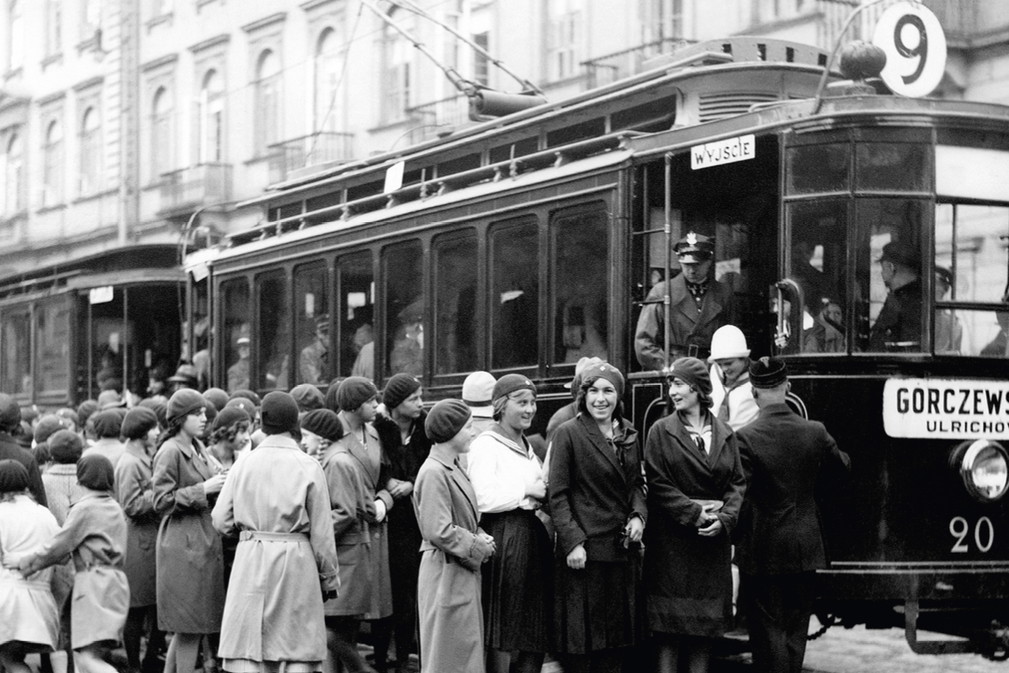 Odzyskana. Fotoreportaż z Warszawy 1918-1939