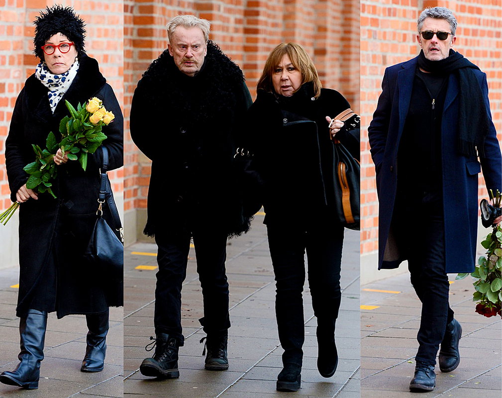 Pogrzeb Zuzanny Łapickiej-Olbrychskiej: Paweł Pawlikowski, Małgorzata Potocka, Daniel Olbrychski, Krystyna Demska-Olbrychska