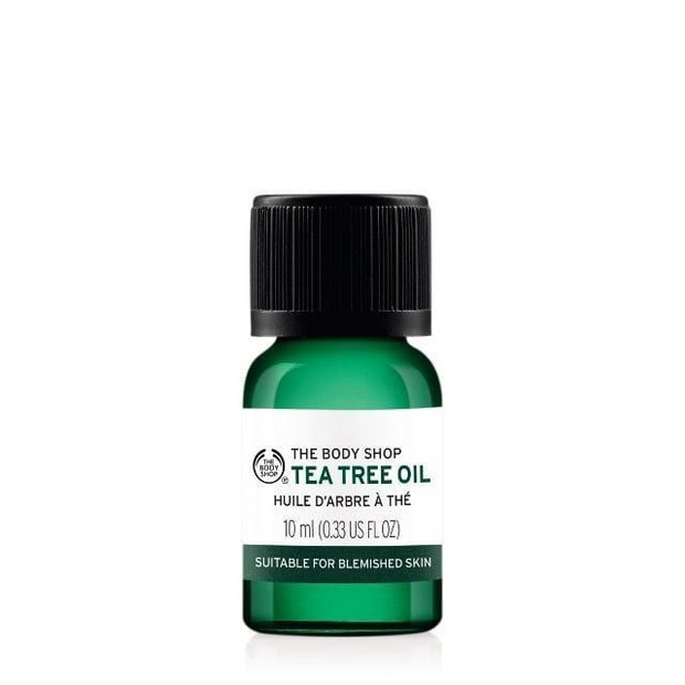 Olejek na niedoskonałości Tea Tree Oil The Body Shop, 25,90 zł.