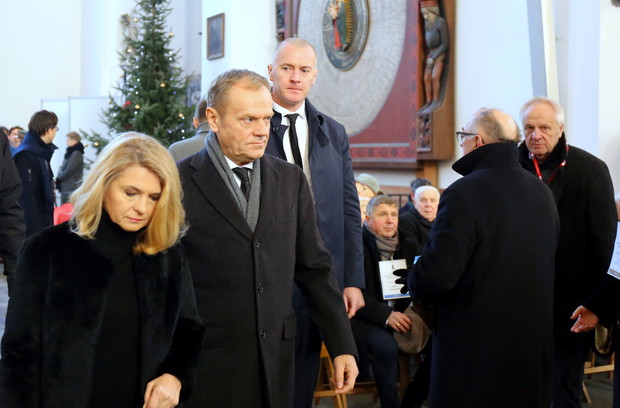Uroczysto?ci pogrzebowe Paw?a Adamowicza - sobota