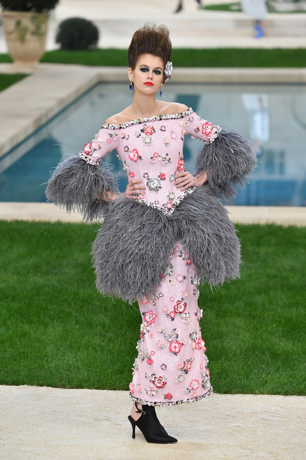 Chanel : Runway - Paris Fashion Week - Haute Couture Spring Summer 2019