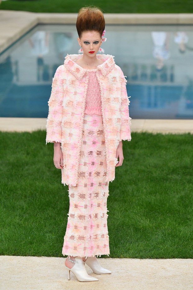 Chanel : Runway - Paris Fashion Week -Haute Couture Spring/Summer 2019