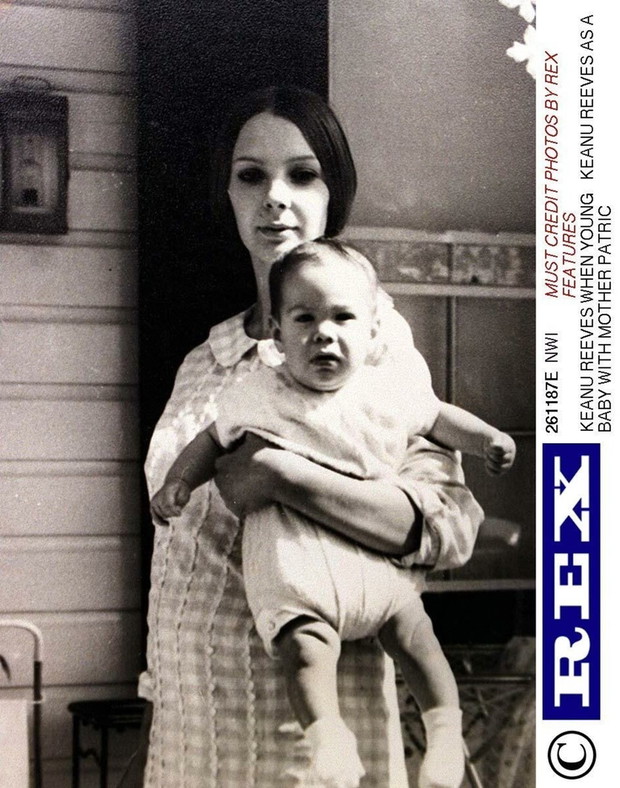 AKTOR KEANU REEVES