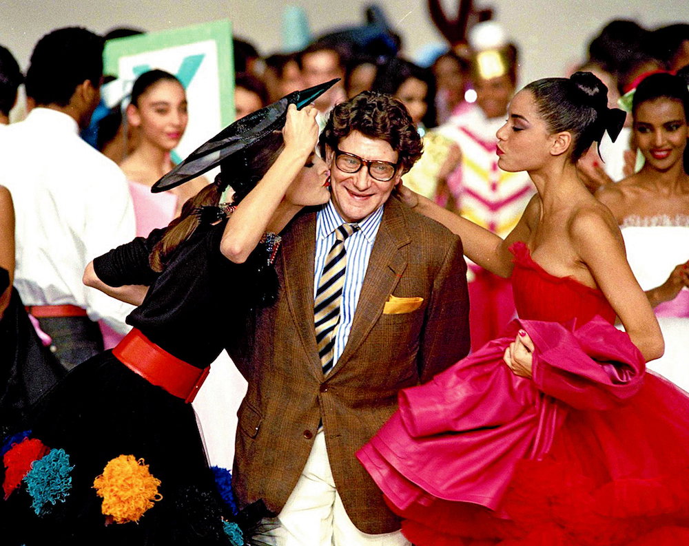 Wystawa w Musée Yves Saint Laurent Paris suknie Mondriana