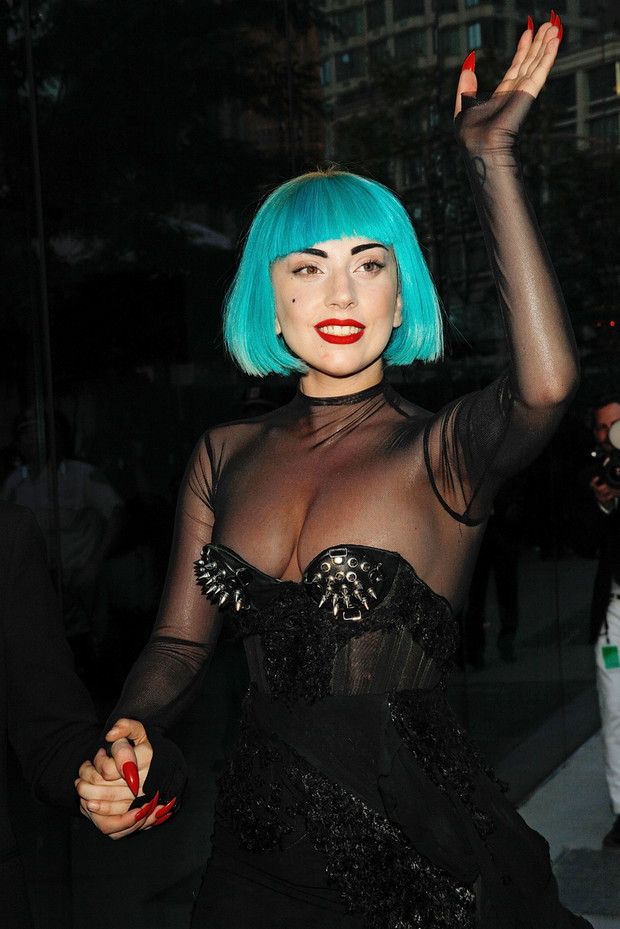 2011 CFDA Fashion Awards - Arrivals
