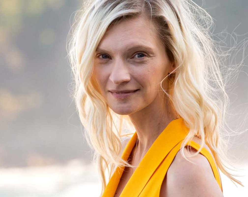 Agata Buzek
