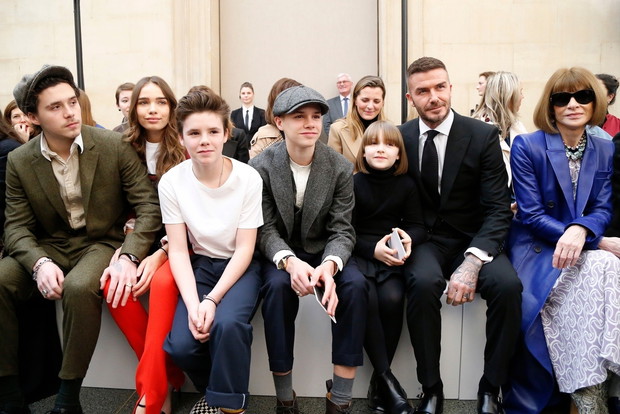 Pokaz zimowej kolekcji 2019-2020 Victorii Beckham