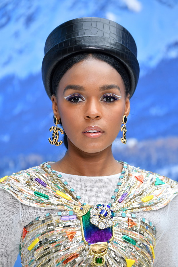 Chanel : Photocall- Paris Fashion Week Womenswear Fall/Winter 2019/2020