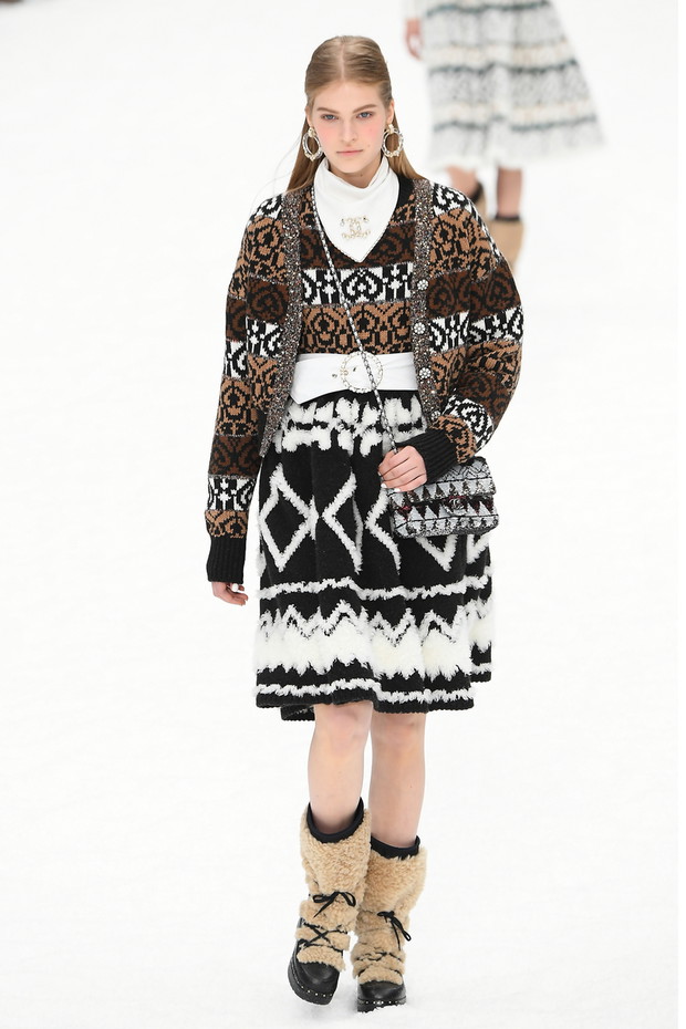 Chanel : Runway - Paris Fashion Week Womenswear Fall/Winter 2019/2020