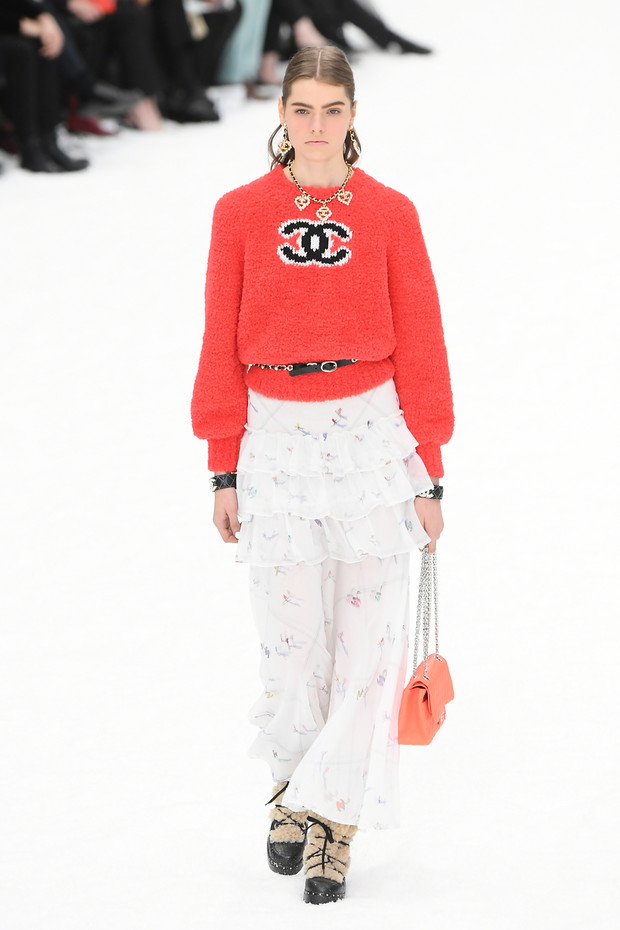 Chanel : Runway - Paris Fashion Week Womenswear Fall/Winter 2019/2020