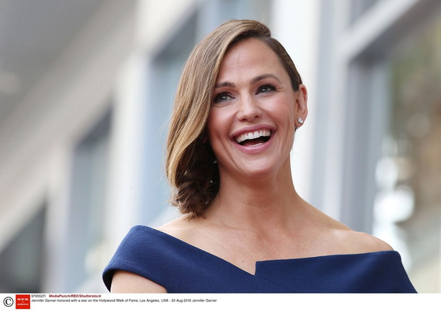 Jennifer Garner dosta?a gwiazd? na Bulwarze S?awy