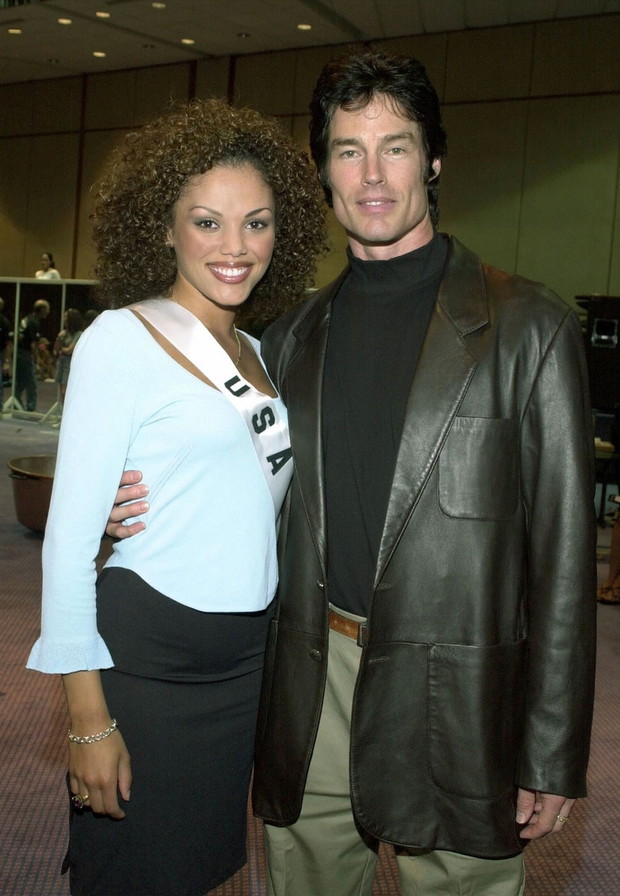 WYBORY MISS UNIVERSE 2000