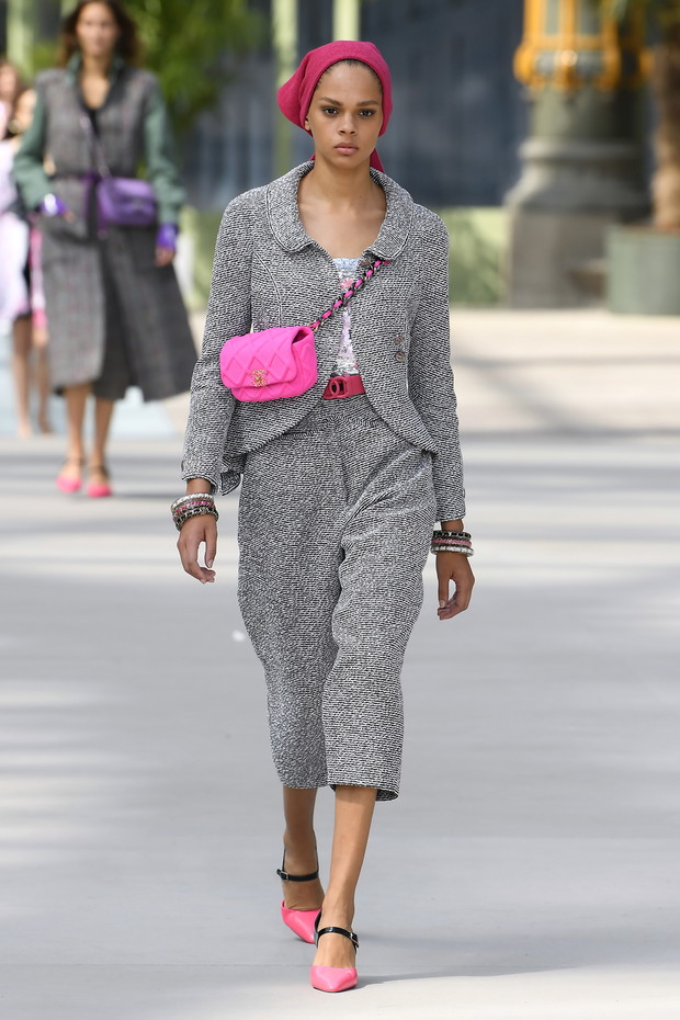 Chanel Cruise Collection 2020 : Runway At Grand Palais In Paris
