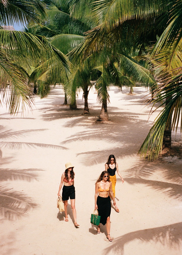 R1-07221-0005 001