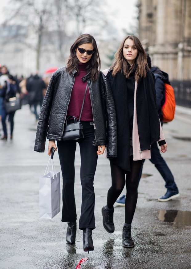 Street Style : Paris Fashion Week Womenswear Fall/Winter 2018/2019 : Day Five