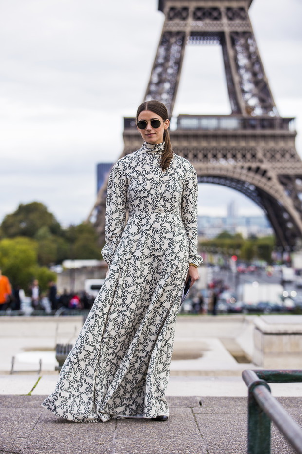 Street Style : Paris Fashion Week Womenswear Spring/Summer 2018 : Day Seven