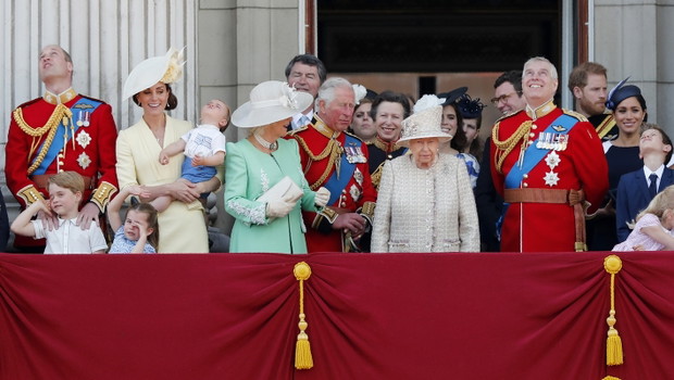 Brytyjska rodzina królewska podczas ?wi?ta Trooping the Colour