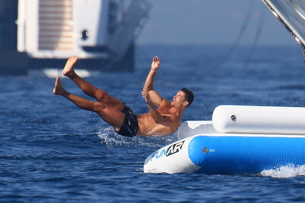 Cristiano Ronaldo z rodzin? na jachcie