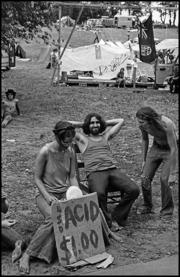 USA. Along the main alley, people set up "shops" to sell various forms of drugs.