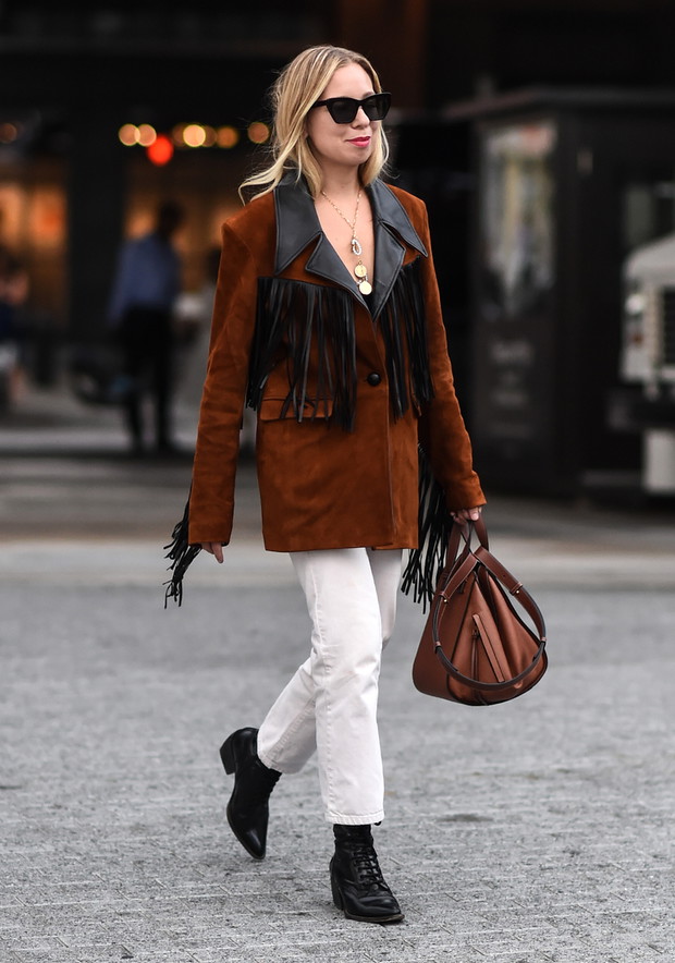 Street Style - New York Fashion Week September 2019 - Day 4