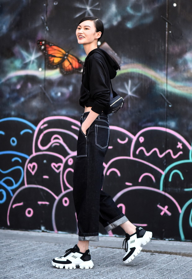 Street Style - New York Fashion Week September 2019 - Day 4